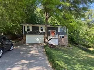 327 Branchwood Cir, Hixson, TN 37343