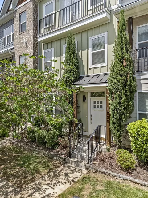 1555 Washington St, Chattanooga, TN 37408