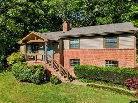 2761 Tanglewood Dr, Chattanooga, TN 37415