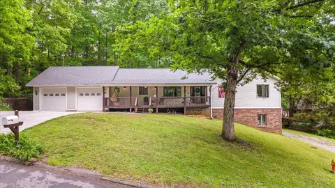 400 Mapleton Dr NW, Cleveland, TN 37312