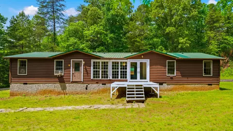 589 Griffith Branch Rd, Madisonville, TN 37354