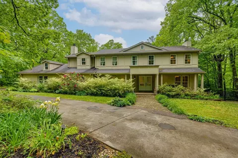 6301 Forest Park Dr, Signal Mountain, TN 37377