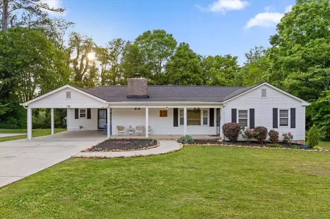 919 Charlotte Ave, Chattanooga, TN 37421