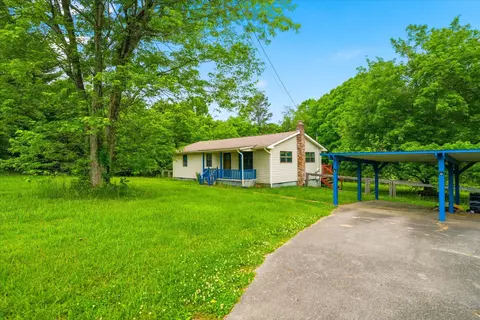 1312 Stevens Ln, Lenoir City, TN 37771