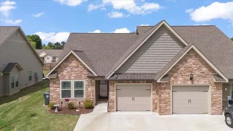 115 Morning Mist Dr, Rossville, GA 30741