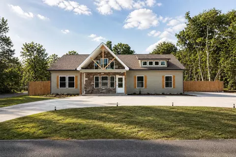 874 Steele Rd, Rossville, GA 30741