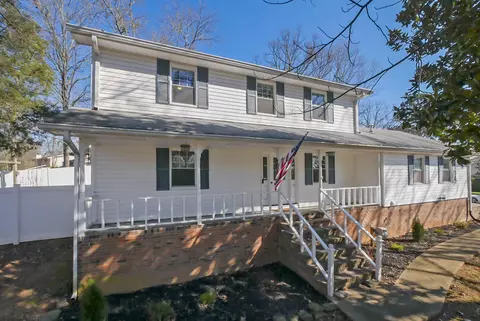 1843 Hidden Harbor Rd, Hixson, TN 37343