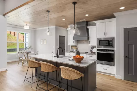 Kitchen - 831 Dedmon Rd, Ringgold, GA 30736 photo 1 of 2