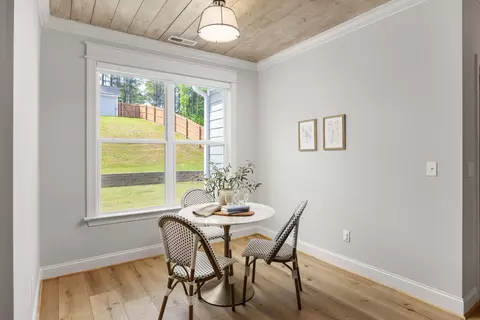 Dining - 831 Dedmon Rd, Ringgold, GA 30736 photo 2 of 2