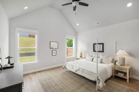 Bedroom - 831 Dedmon Rd, Ringgold, GA 30736 photo 1 of 6