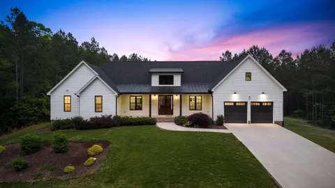 1618 Van Davis Rd NW, Charleston, TN 37310