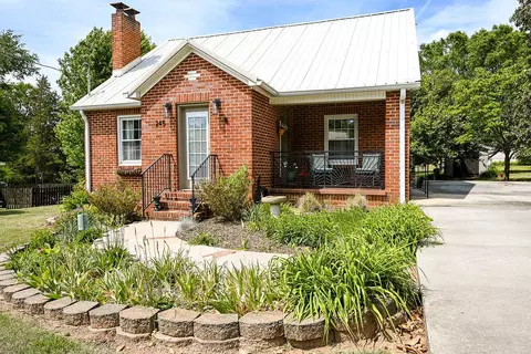 245 Hiwassee Ave NE, Cleveland, TN 37312
