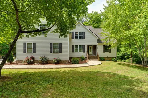 2800 Back Valley Rd, Trenton, GA 30752