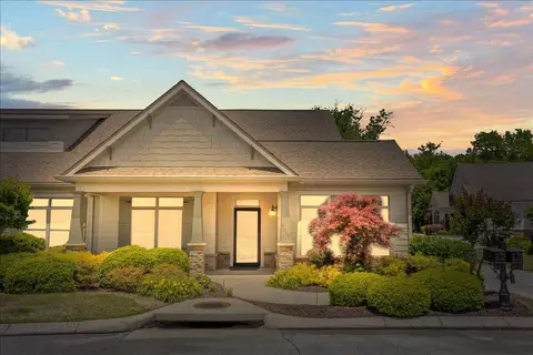 9655 Collier Pl #18, Ooltewah, TN 37363