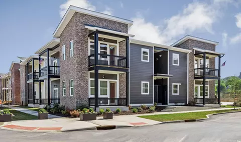 1776 S Watkins St #204, Chattanooga, TN 37404