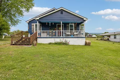 180 N Walnut St, Whitwell, TN 37397