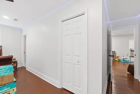 Entry Way - 6133 E Brainerd Rd, Chattanooga, TN 37421 photo 10 of 10
