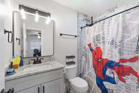 Bath - 6133 E Brainerd Rd, Chattanooga, TN 37421 photo 2 of 3