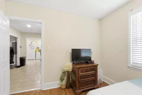 Bedroom - 6133 E Brainerd Rd, Chattanooga, TN 37421 photo 3 of 7