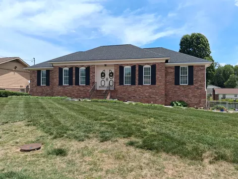 2804 Saint Lawrence Rd, Chattanooga, TN 37421