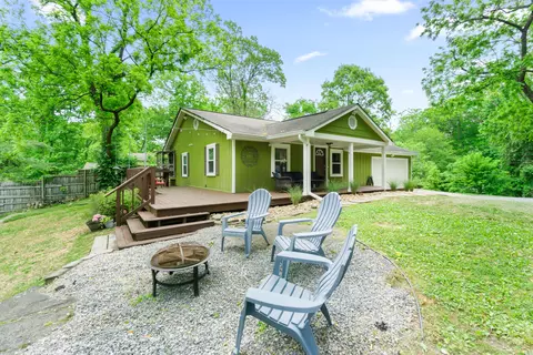 3000 Taft Hwy, Signal Mountain, TN 37377