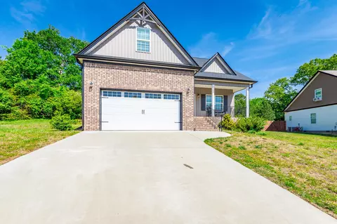 200 Eastview Cove Dr SE, Cleveland, TN 37323