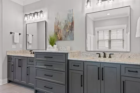 Bath - 4037 Barnsley Loop, Ooltewah, TN 37363 photo 1 of 6