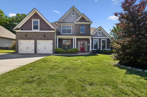 8074 Fox Glove Dr, Ooltewah, TN 37363