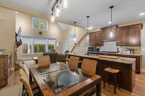 Dining - 316 Compass Dr, Jasper, TN 37347 photo 2 of 2