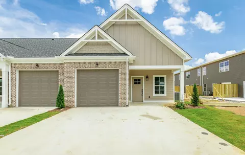 2586 Bannerman Ln #38, Chattanooga, TN 37421