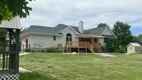 2102 Jenkins Rd, Chattanooga, TN 37421