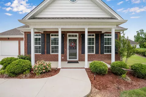 89 W Heritage Dr, Chickamauga, GA 30707