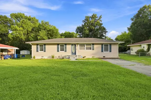 1320 Gadd Rd, Hixson, TN 37343