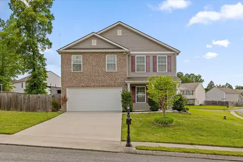 10 Dragoon Ct, Rossville, GA 30741