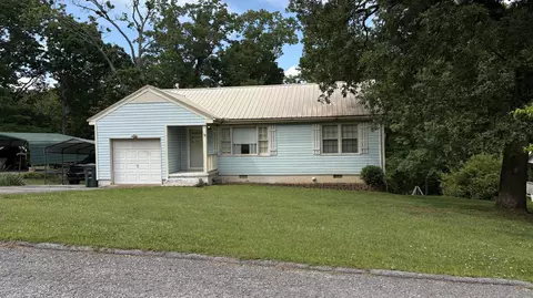 1270 Johnston Ter, Chattanooga, TN 37415