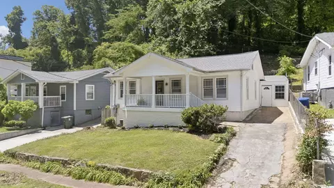 1004 Dartmouth St, Chattanooga, TN 37405