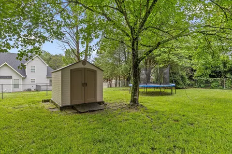 Exterior - 636 Pine Brow Trl, Chattanooga, TN 37421 photo 7 of 10