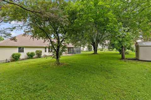 Exterior - 636 Pine Brow Trl, Chattanooga, TN 37421 photo 8 of 10