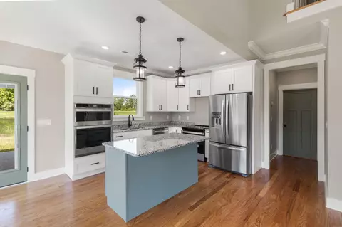 Kitchen - 126 Mila Mae, Ocoee, TN 37361 photo 2 of 3