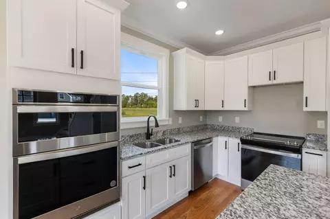 Kitchen - 126 Mila Mae, Ocoee, TN 37361 photo 1 of 3