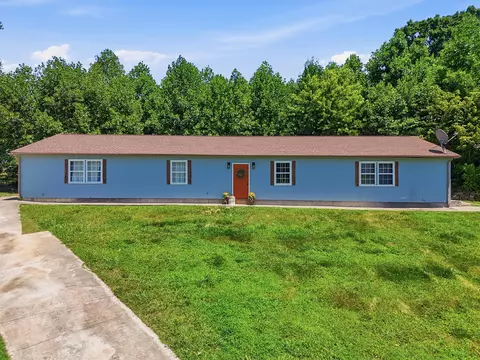 363 Hidden Hills Dr, Dayton, TN 37321