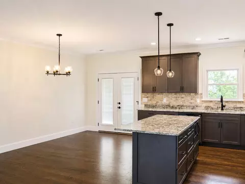 Kitchen - 123 Bob White Dr, Ocoee, TN 37361 photo 6 of 7