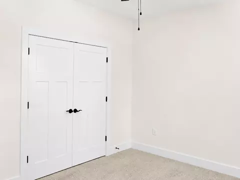 Bedroom - 123 Bob White Dr, Ocoee, TN 37361 photo 4 of 7