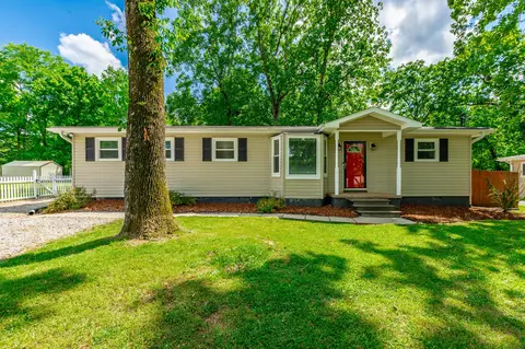 8240 Patterson Rd, Chattanooga, TN 37421