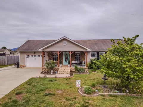 122 Lyndsey Dr, Chatsworth, GA 30705