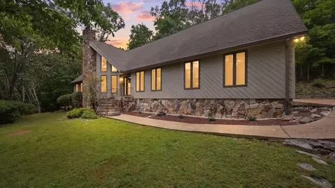 4943 Gann Store Rd, Hixson, TN 37343