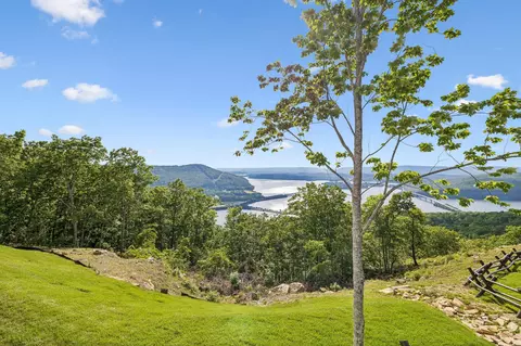 1109 Birds Eye Way, Guild, TN 37340 photo 24