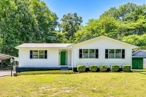 4625 Delashmitt Rd, Hixson, TN 37343