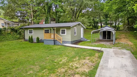 3907 Moss Rd, Chattanooga, TN 37406