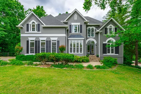 9403 Magical Dr, Chattanooga, TN 37421